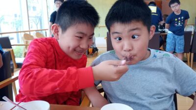 すみれ　　こども食堂