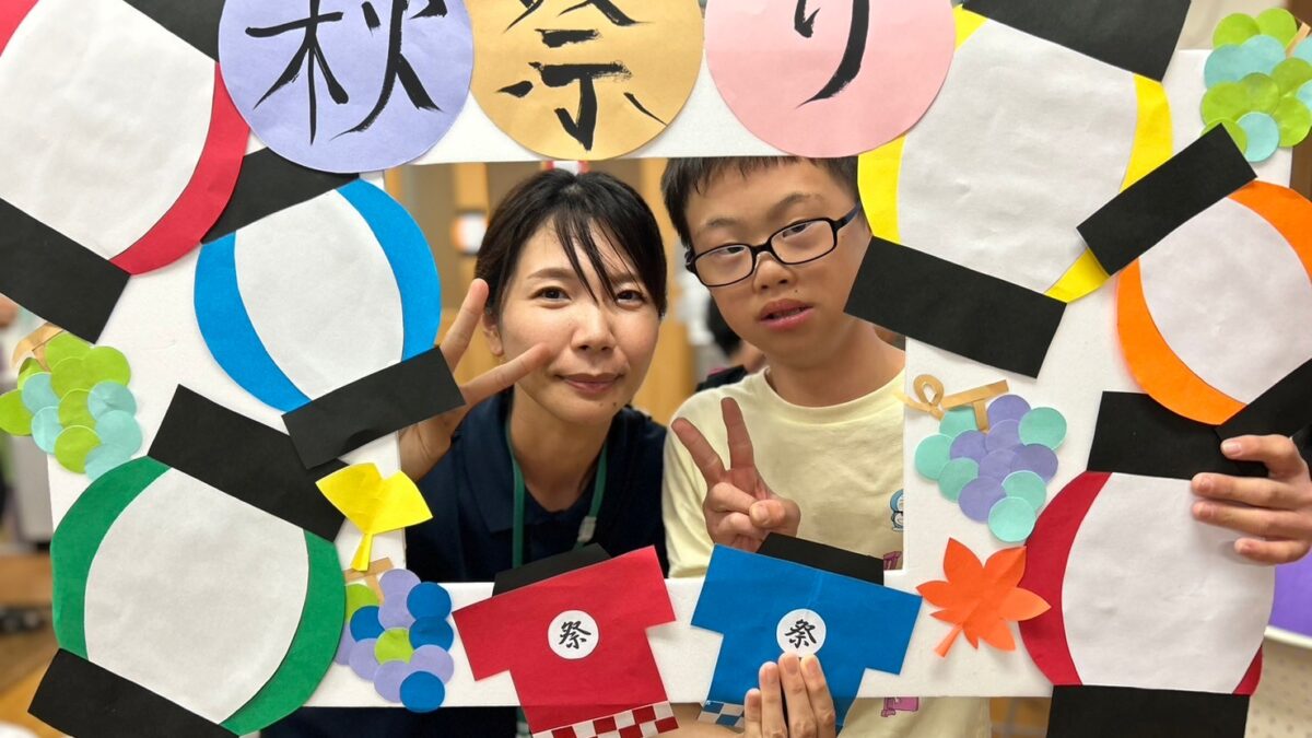 すみれ　秋祭り