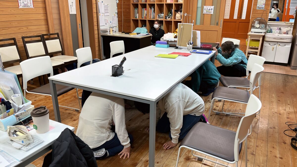 避難訓練（地震）